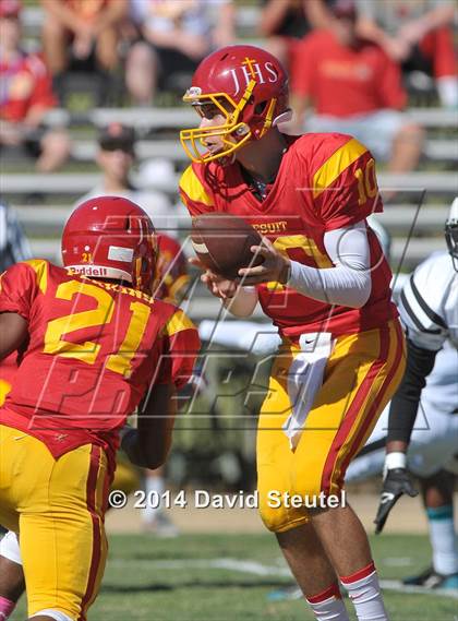 Thumbnail 2 in Sheldon @ Jesuit photogallery.