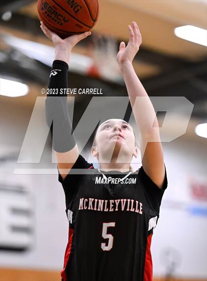 Thumbnail 1 in Modoc @ McKinleyville (Lady Hornet Classic) photogallery.