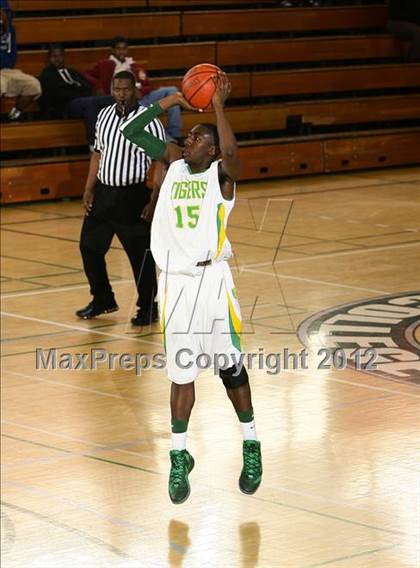 Thumbnail 2 in Vallejo vs. Fremont (I Have A Dream Classic) photogallery.