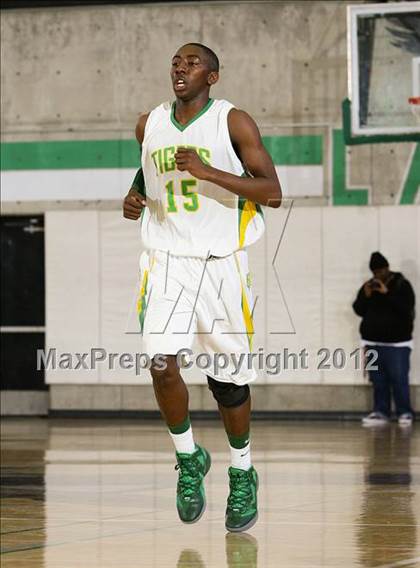 Thumbnail 3 in Vallejo vs. Fremont (I Have A Dream Classic) photogallery.