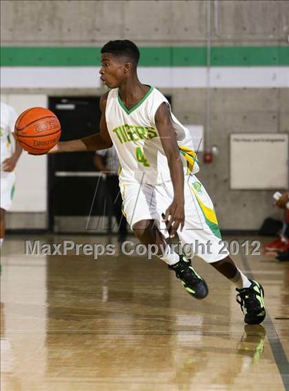 Thumbnail 3 in Vallejo vs. Fremont (I Have A Dream Classic) photogallery.