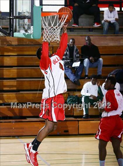 Thumbnail 2 in Vallejo vs. Fremont (I Have A Dream Classic) photogallery.