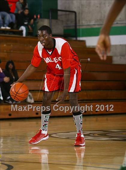 Thumbnail 2 in Vallejo vs. Fremont (I Have A Dream Classic) photogallery.