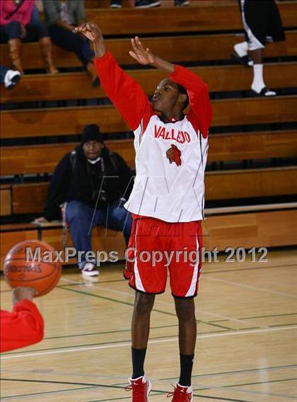 Thumbnail 3 in Vallejo vs. Fremont (I Have A Dream Classic) photogallery.