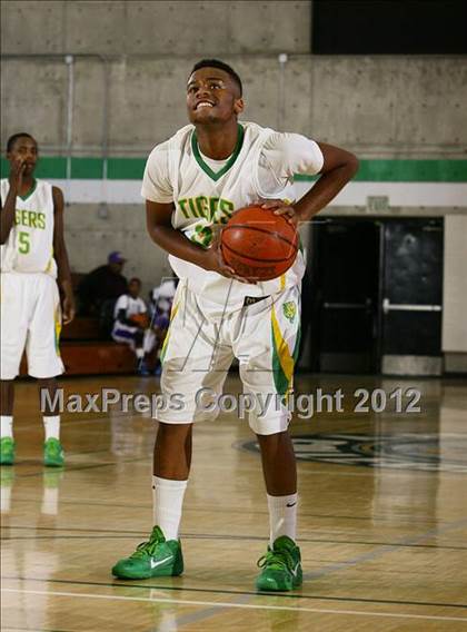 Thumbnail 1 in Vallejo vs. Fremont (I Have A Dream Classic) photogallery.