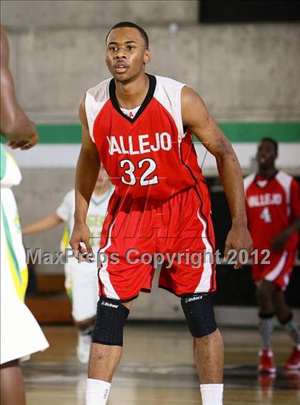 Thumbnail 1 in Vallejo vs. Fremont (I Have A Dream Classic) photogallery.