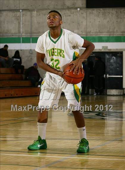 Thumbnail 1 in Vallejo vs. Fremont (I Have A Dream Classic) photogallery.