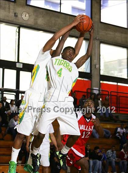 Thumbnail 1 in Vallejo vs. Fremont (I Have A Dream Classic) photogallery.