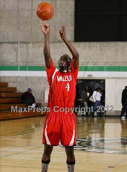 Thumbnail 3 in Vallejo vs. Fremont (I Have A Dream Classic) photogallery.