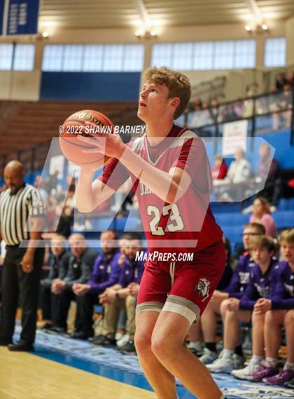 Thumbnail 1 in Danville vs. Greencastle (IHSAA Class 3A Boys Sectional Round 1) photogallery.