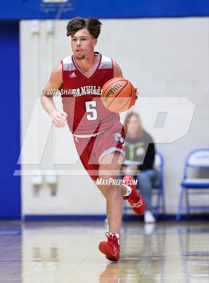 Thumbnail 1 in Danville vs. Greencastle (IHSAA Class 3A Boys Sectional Round 1) photogallery.