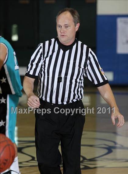 Thumbnail 3 in Renaissance Academy vs. Burroughs (Burbank Tip-off Classic) photogallery.
