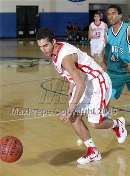Thumbnail 2 in Renaissance Academy vs. Burroughs (Burbank Tip-off Classic) photogallery.