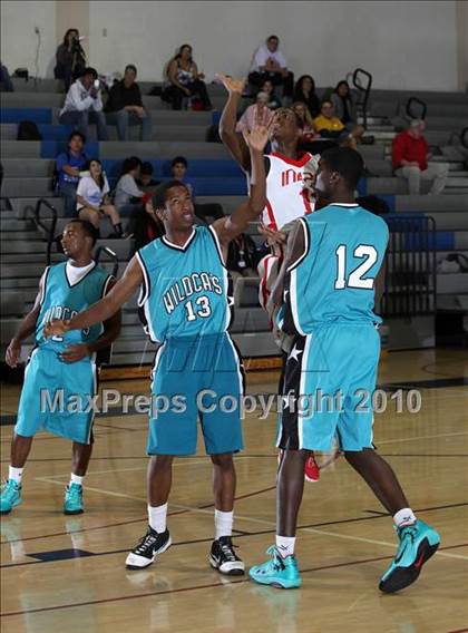 Thumbnail 2 in Renaissance Academy vs. Burroughs (Burbank Tip-off Classic) photogallery.