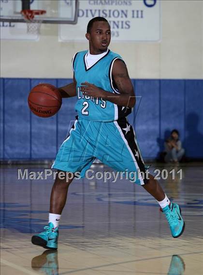 Thumbnail 1 in Renaissance Academy vs. Burroughs (Burbank Tip-off Classic) photogallery.