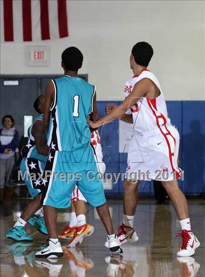 Thumbnail 1 in Renaissance Academy vs. Burroughs (Burbank Tip-off Classic) photogallery.