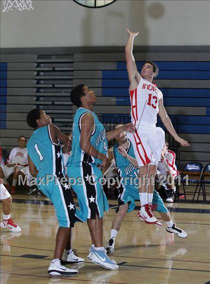 Thumbnail 2 in Renaissance Academy vs. Burroughs (Burbank Tip-off Classic) photogallery.