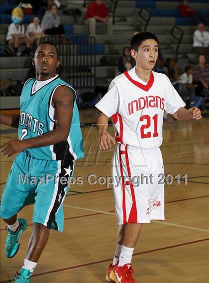 Thumbnail 2 in Renaissance Academy vs. Burroughs (Burbank Tip-off Classic) photogallery.