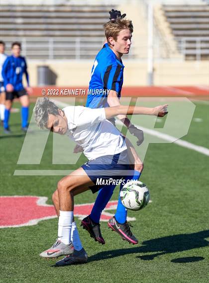 Thumbnail 2 in Lamar vs Midlothian photogallery.