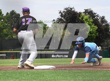 Thumbnail 1 in Valor Christian vs. Fort Collins(CHSAA 5A Semi-Final) photogallery.