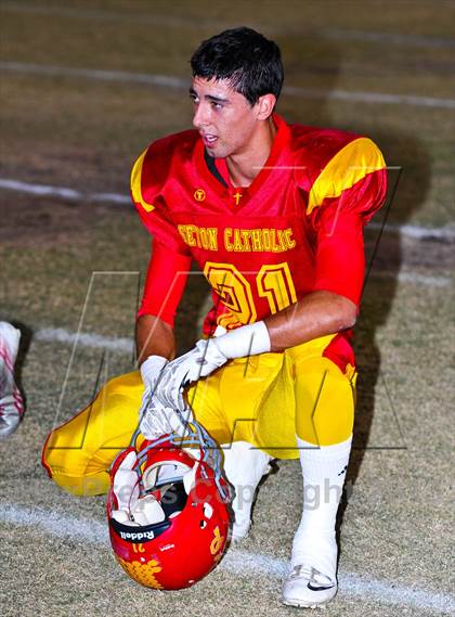 Thumbnail 3 in Seton Catholic vs. Winslow (AIA D4 Playoff) photogallery.