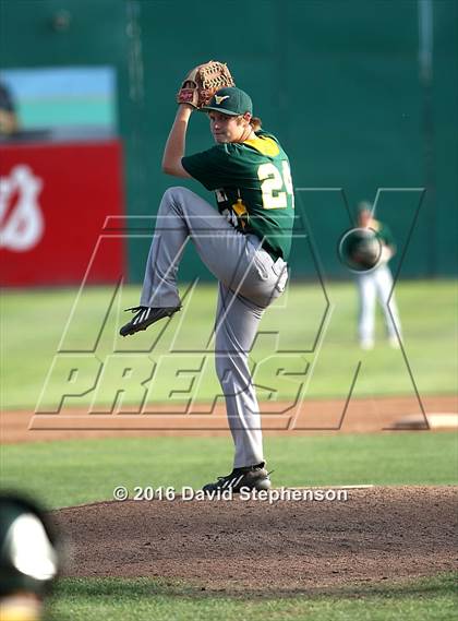 Thumbnail 1 in Leigh vs. Leland (CIF CCS D1 Final) photogallery.