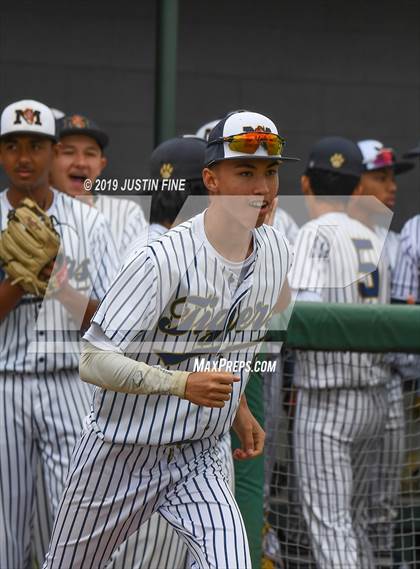 Thumbnail 2 in Mount Miguel vs. Morse (CIF SDS D5 Final) photogallery.