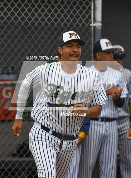 Thumbnail 3 in Mount Miguel vs. Morse (CIF SDS D5 Final) photogallery.