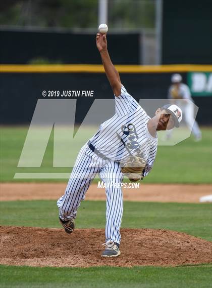 Thumbnail 2 in Mount Miguel vs. Morse (CIF SDS D5 Final) photogallery.