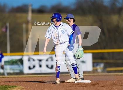 Thumbnail 3 in Ozark Mountain @ Cotter photogallery.