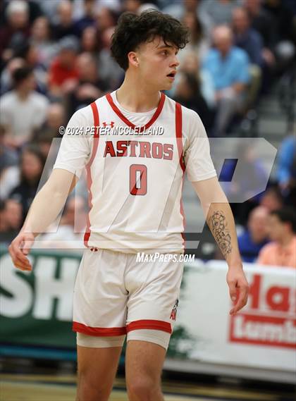 Thumbnail 1 in Nashua North vs. Pinkerton (NHIAA Division I Final) photogallery.