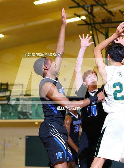 Thumbnail 2 in Windward vs. St. Monica (St. Monica Tournament) photogallery.