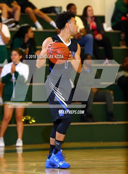 Thumbnail 2 in Windward vs. St. Monica (St. Monica Tournament) photogallery.