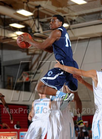 Thumbnail 3 in Montclair vs. Compton (Inland Empire Classic) photogallery.