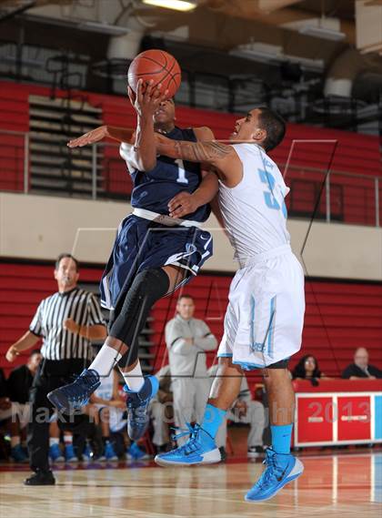 Thumbnail 2 in Montclair vs. Compton (Inland Empire Classic) photogallery.