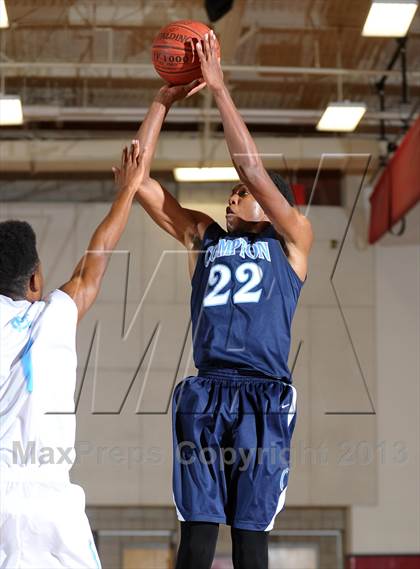 Thumbnail 2 in Montclair vs. Compton (Inland Empire Classic) photogallery.