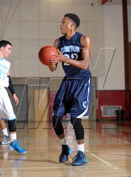 Thumbnail 1 in Montclair vs. Compton (Inland Empire Classic) photogallery.