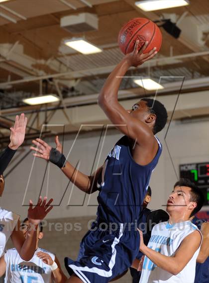 Thumbnail 2 in Montclair vs. Compton (Inland Empire Classic) photogallery.