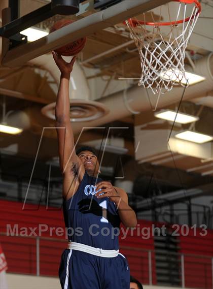 Thumbnail 2 in Montclair vs. Compton (Inland Empire Classic) photogallery.
