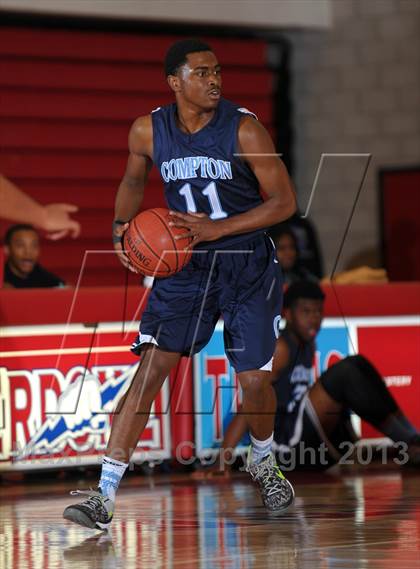 Thumbnail 2 in Montclair vs. Compton (Inland Empire Classic) photogallery.
