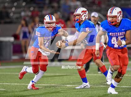 Thumbnail 2 in Brackenridge vs Jefferson photogallery.