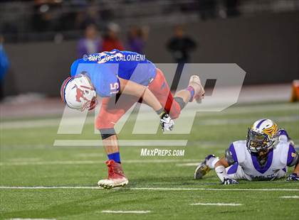 Thumbnail 1 in Brackenridge vs Jefferson photogallery.