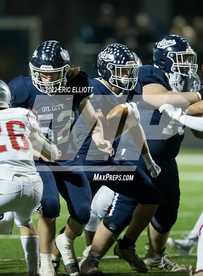 Thumbnail 2 in Oil City vs Slippery Rock (PIAA D10 3A 1st Rd) photogallery.