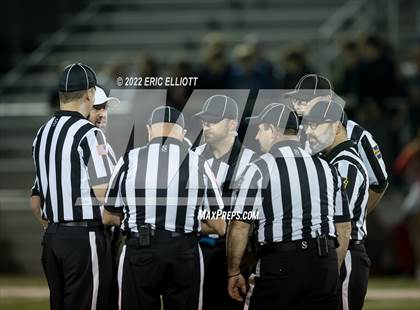 Thumbnail 2 in Oil City vs Slippery Rock (PIAA D10 3A 1st Rd) photogallery.