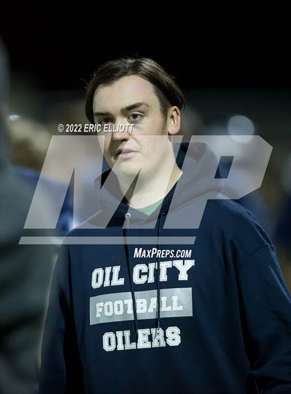 Thumbnail 1 in Oil City vs Slippery Rock (PIAA D10 3A 1st Rd) photogallery.