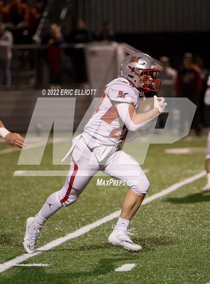 Thumbnail 1 in Oil City vs Slippery Rock (PIAA D10 3A 1st Rd) photogallery.