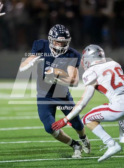 Thumbnail 1 in Oil City vs Slippery Rock (PIAA D10 3A 1st Rd) photogallery.