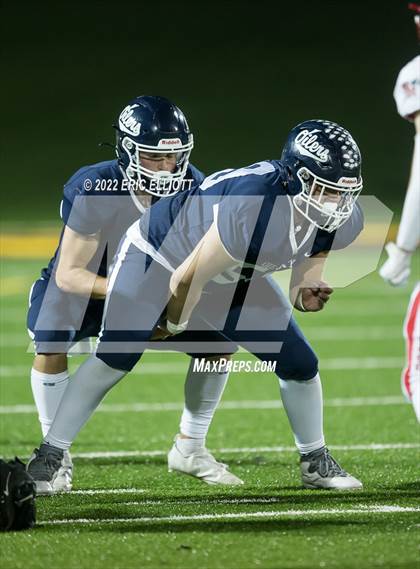 Thumbnail 3 in Oil City vs Slippery Rock (PIAA D10 3A 1st Rd) photogallery.