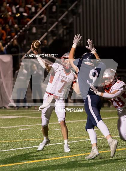 Thumbnail 1 in Oil City vs Slippery Rock (PIAA D10 3A 1st Rd) photogallery.