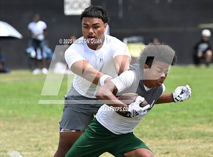 Thumbnail 3 in Inglewood vs. Long Beach Poly  (Battle at the Beach) photogallery.